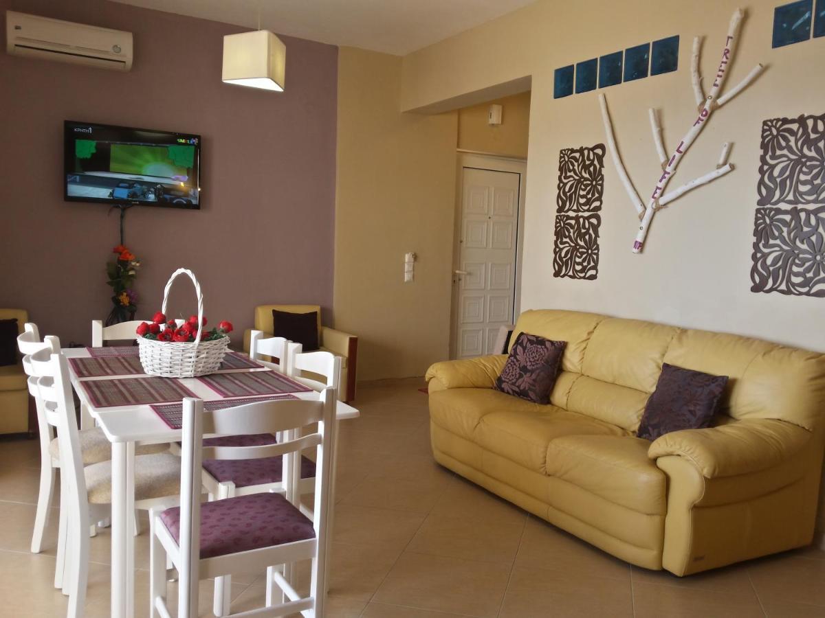 Rubini Homes Agia Marina 外观 照片
